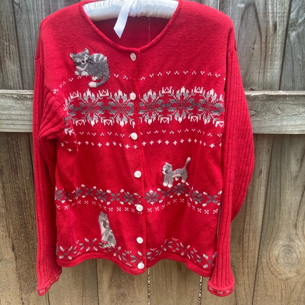 Empire red cat and snowflake sweater